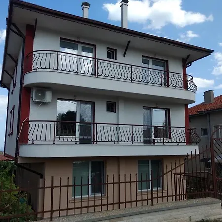 Apartment чаков *