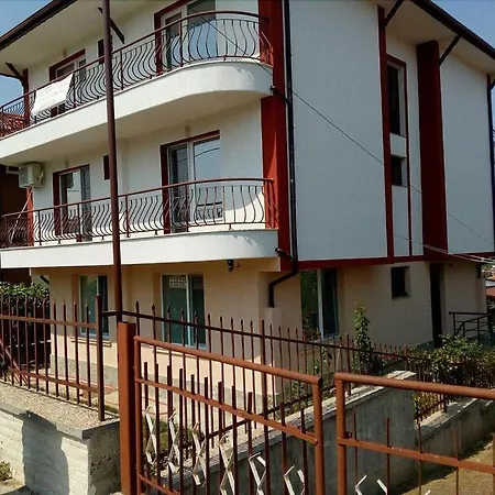 чаков Apartment *